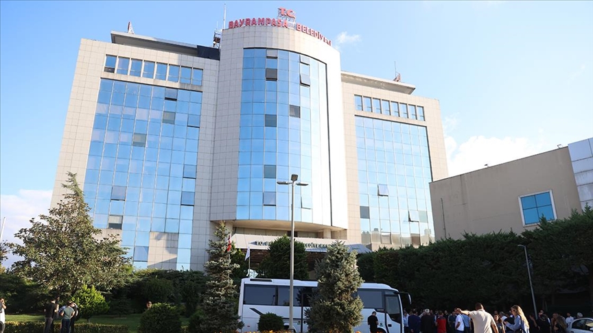 Bayrampaşa Belediyesine yönelik yolsuzluk soruşturmasında 48 şüpheli hakkında gözaltı kararı