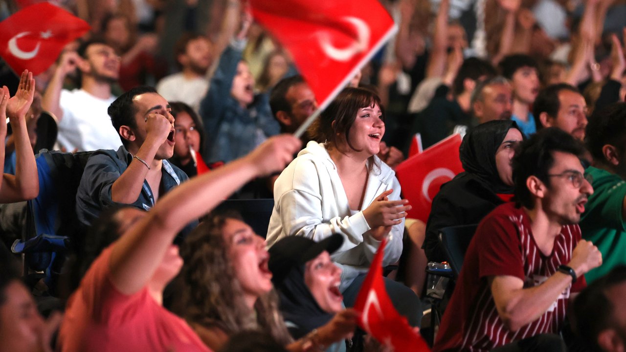 Milli heyecan Konya'da da yaşandı