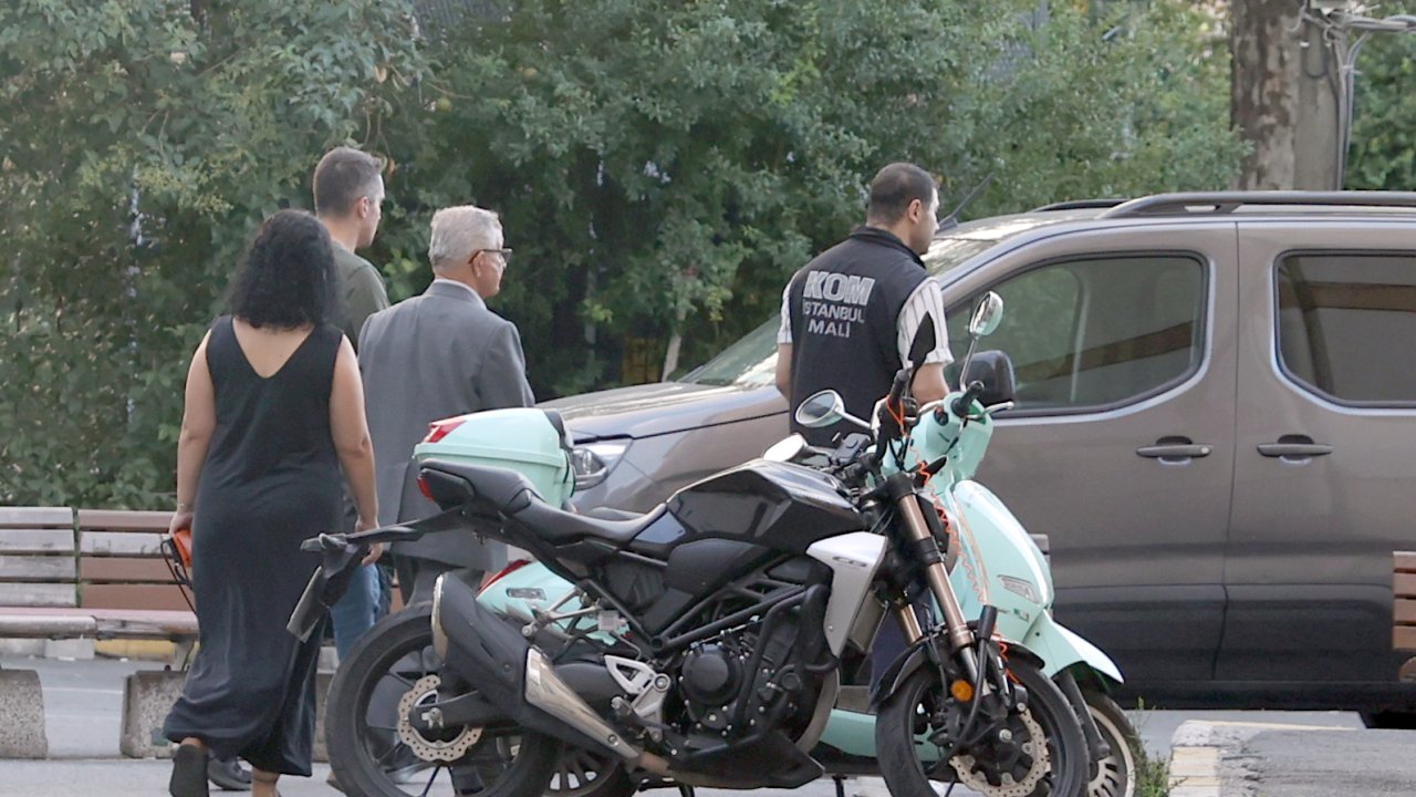 CHP'li Bayrampaşa Belediyesi’ne yolsuzluk soruşturmasında şüpheliler hakim karşısında