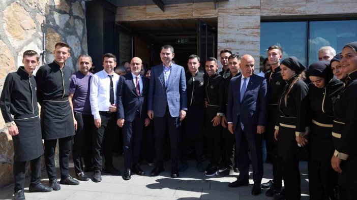 "Deprem bölgesinde her üç depremzededen ikisi evine kavuştu"
