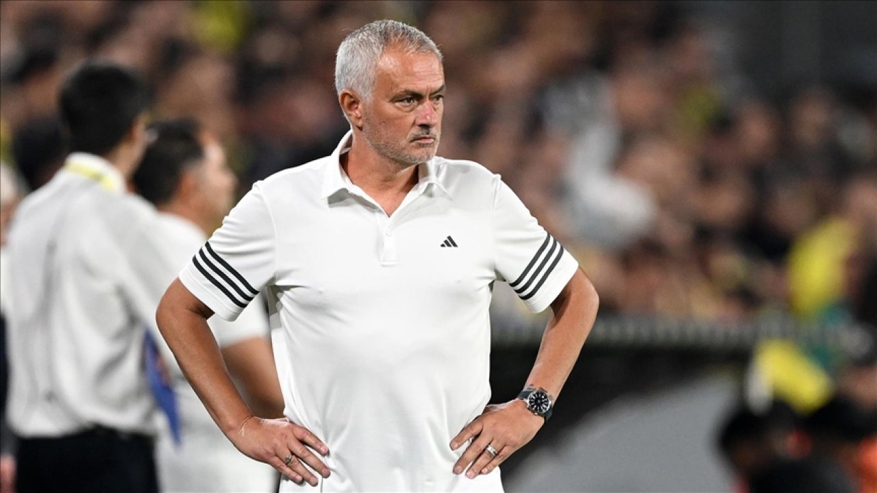 Morinho geri döndü