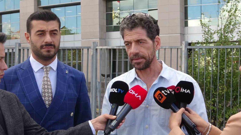 Ünlü oyuncu suç duyurusunda bulundu