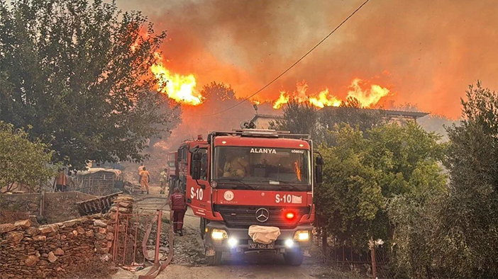 4 ilde orman yangınlarıyla mücadele sürüyor!