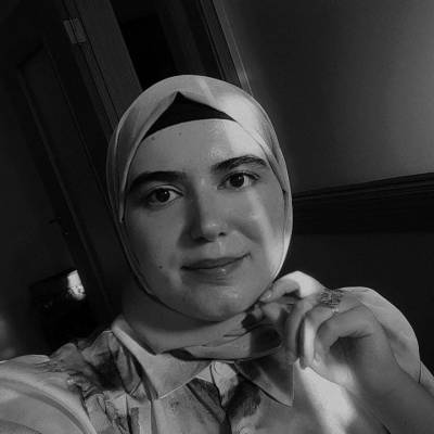 Umudumuz çatlaklardan sızıyor