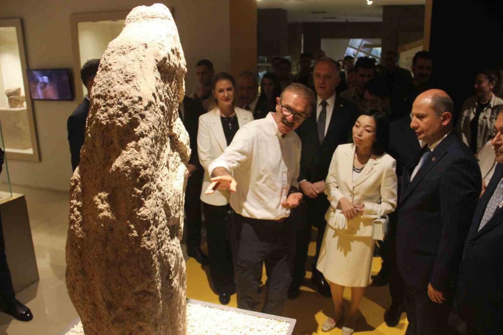 Japon Altes Prensesi Akiko Mikasa Şanlıurfa Arkeoloji Müzesi’ni gezdi