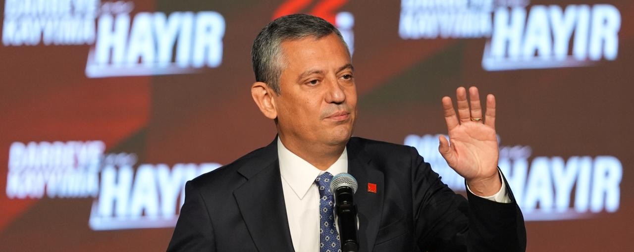 Özel, yeniden genel başkan seçildi