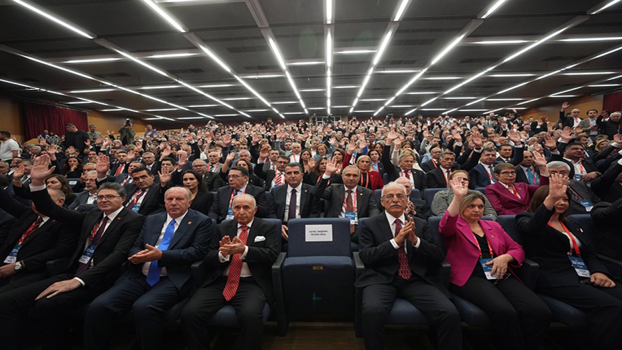 CHP'de 22. Olağanüstü Kurultay bitti, ,şte Özgür Özel'in A takımı