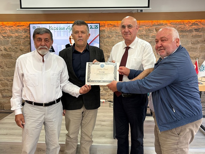 TYB Konya'dan Ahmet Kabaklı'ya vefa