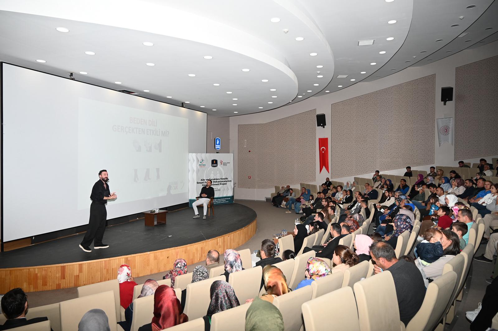 Selçuk Duman, Seydişehir’de vatandaşlarla buluştu