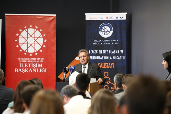 Konya'da yalan habere karşı farkındalık paneli