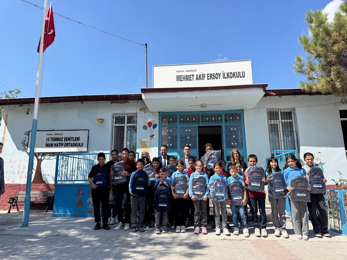 TKDK Konya üç ilçede kırtasiye malzemesi dağıttı