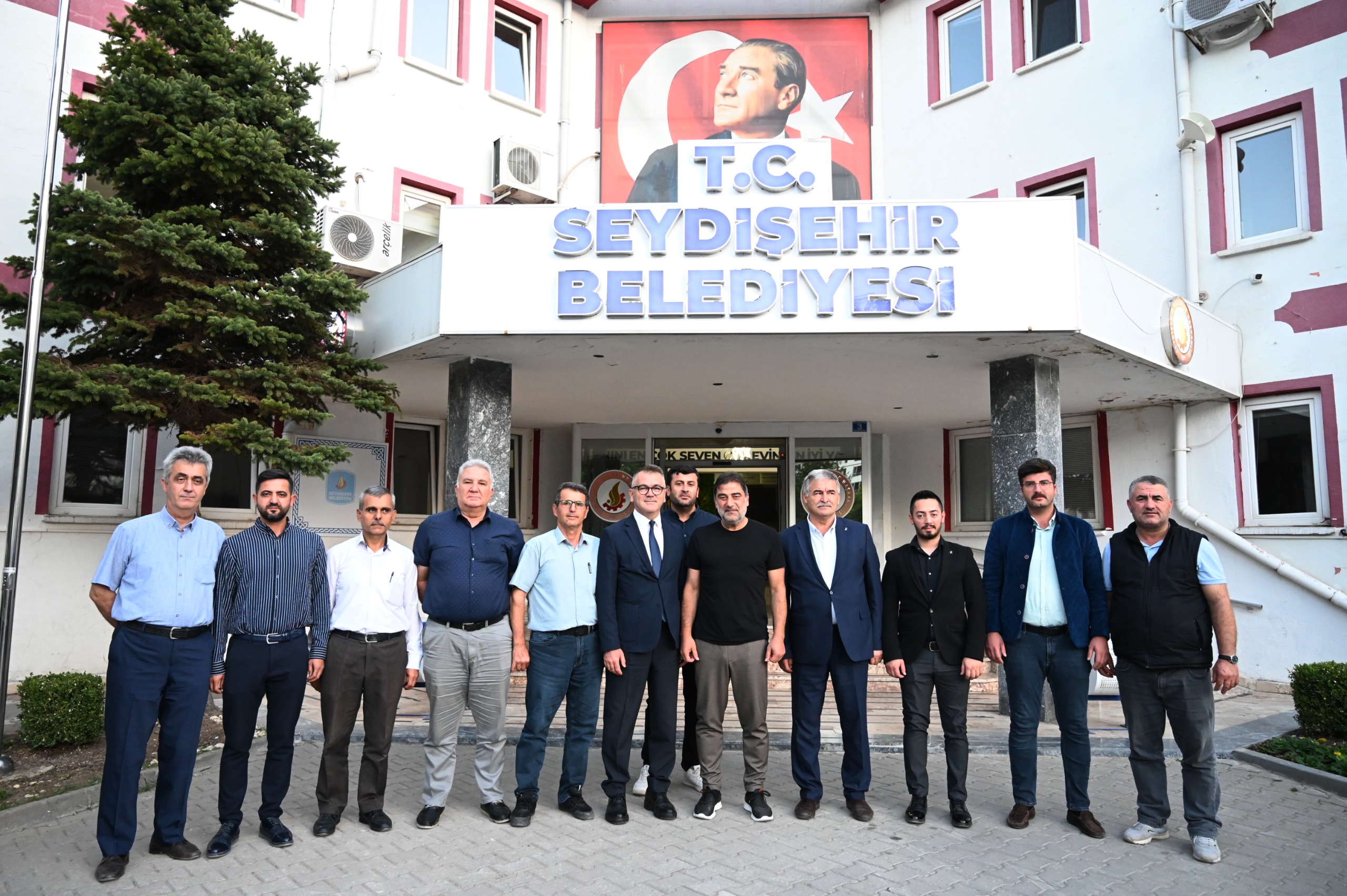 AK Parti Milletvekili Karaman, Seydişehir Belediyesini ziyaret etti