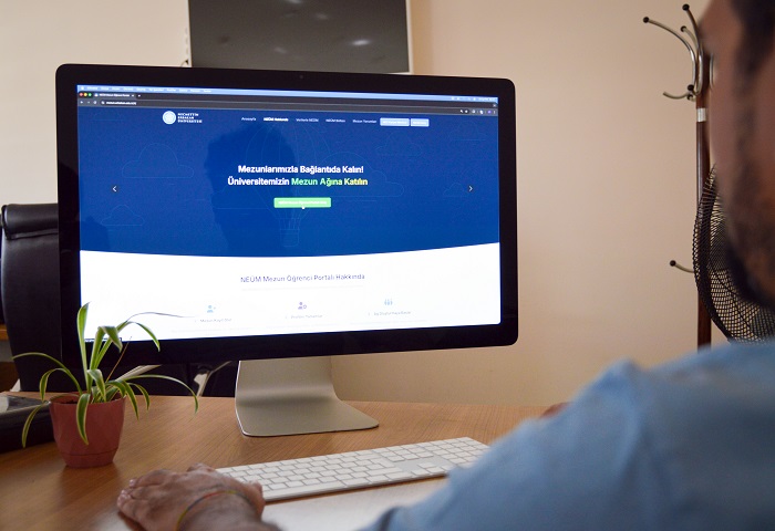 “NEÜM Mezun Öğrenci Portalı” yenilendi