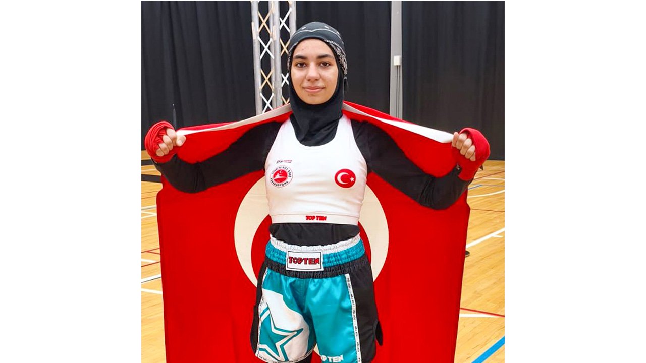 Meramlı sporcu Aygün'den gümüş madalya