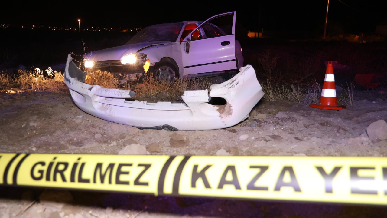 Ehliyetsiz ve alkollü sürücü arkadaşının sonunu getirdi! 1 ölü, 1 yaralı