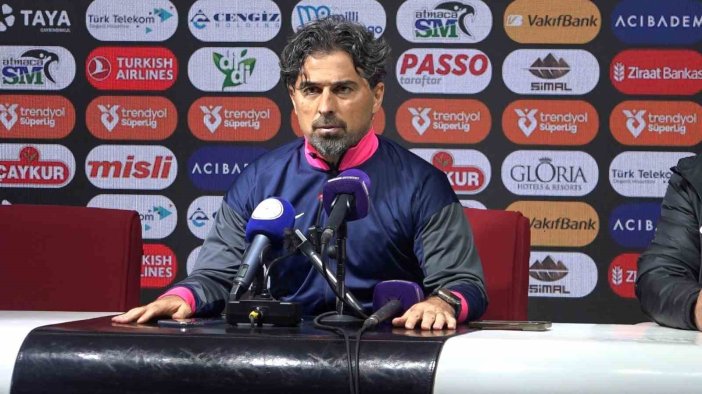 İlhan Palut'un 6 cümlelilik basın toplantısı gündem oldu