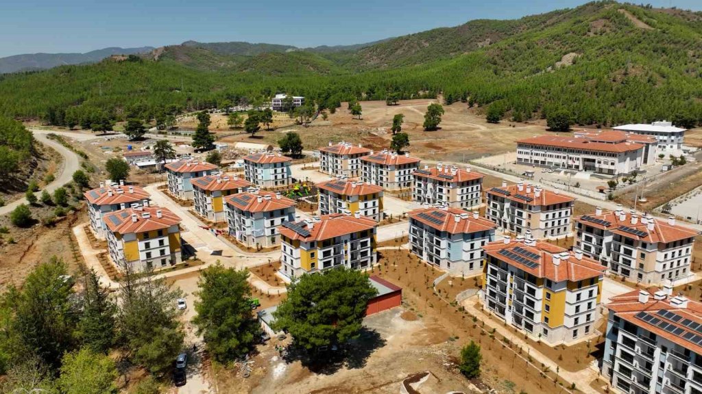 Bakan Kurum duyurdu! TOKİ yüzyılın konut projesi  için hazırlıklarını tamamladı