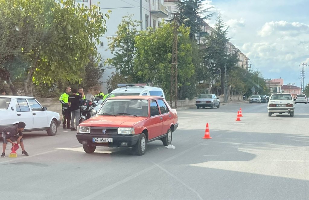 Konya'da otomobilin çarptığı 8 yaşındaki çocuk yaralandı