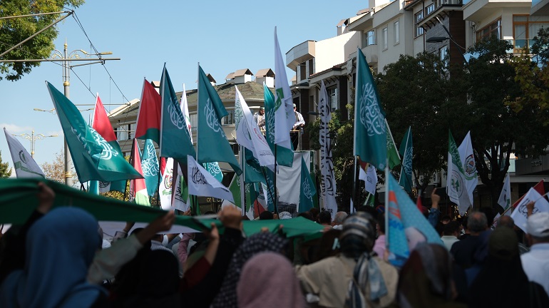 Konya’da binlerce kişi “Gazze İçin Haykır” programında buluştu