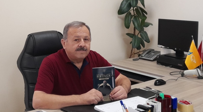 Konya'nın tanınmış ismine baba hasreti kitap yazdırdı