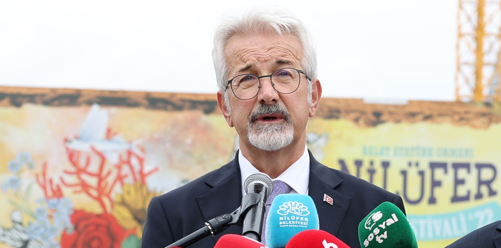 CHP’li eski belediye başkanı ve eşi gözaltında