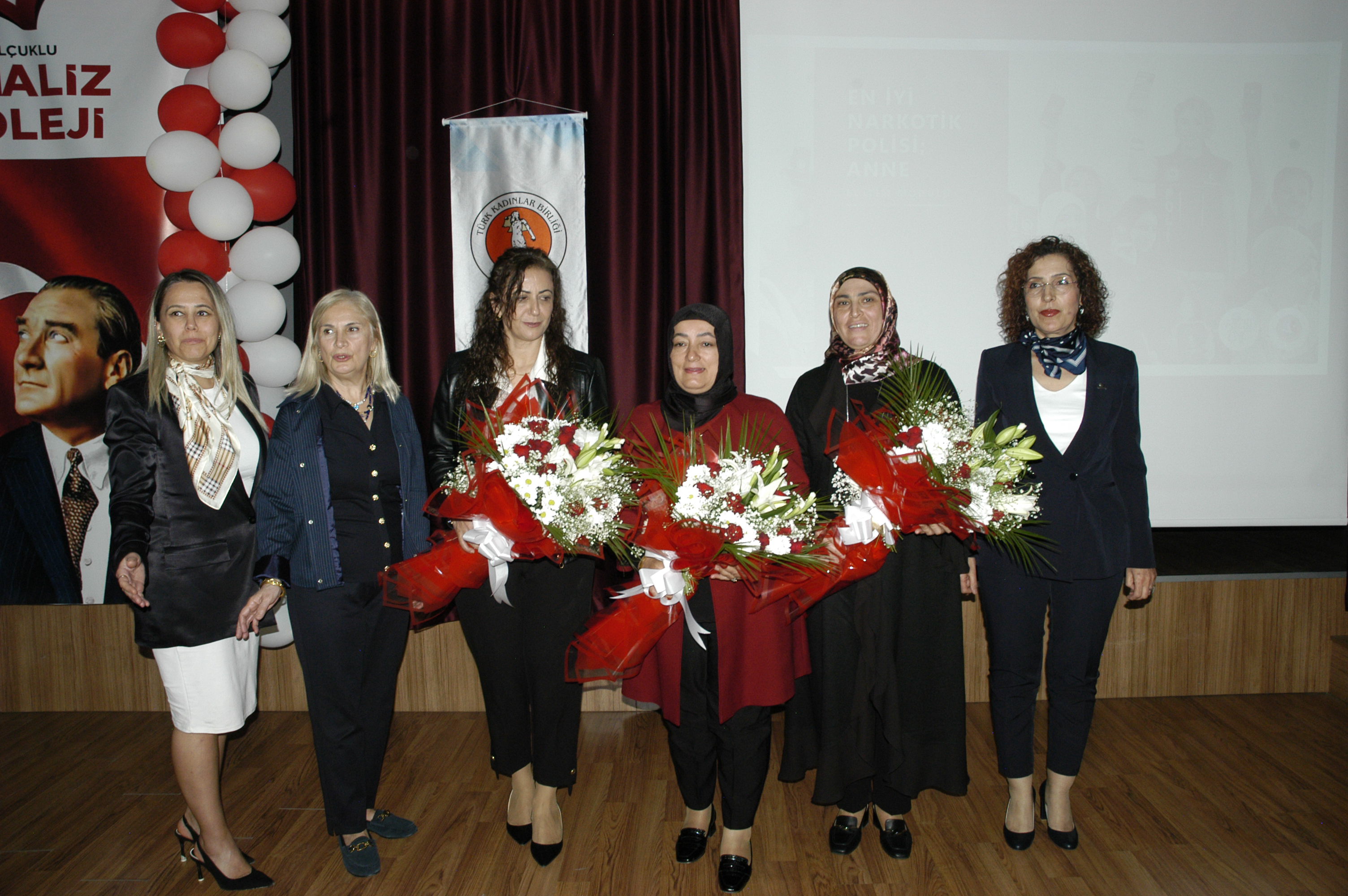 Uyuşturucuyla mücadelede annelerin gücü konuşuldu