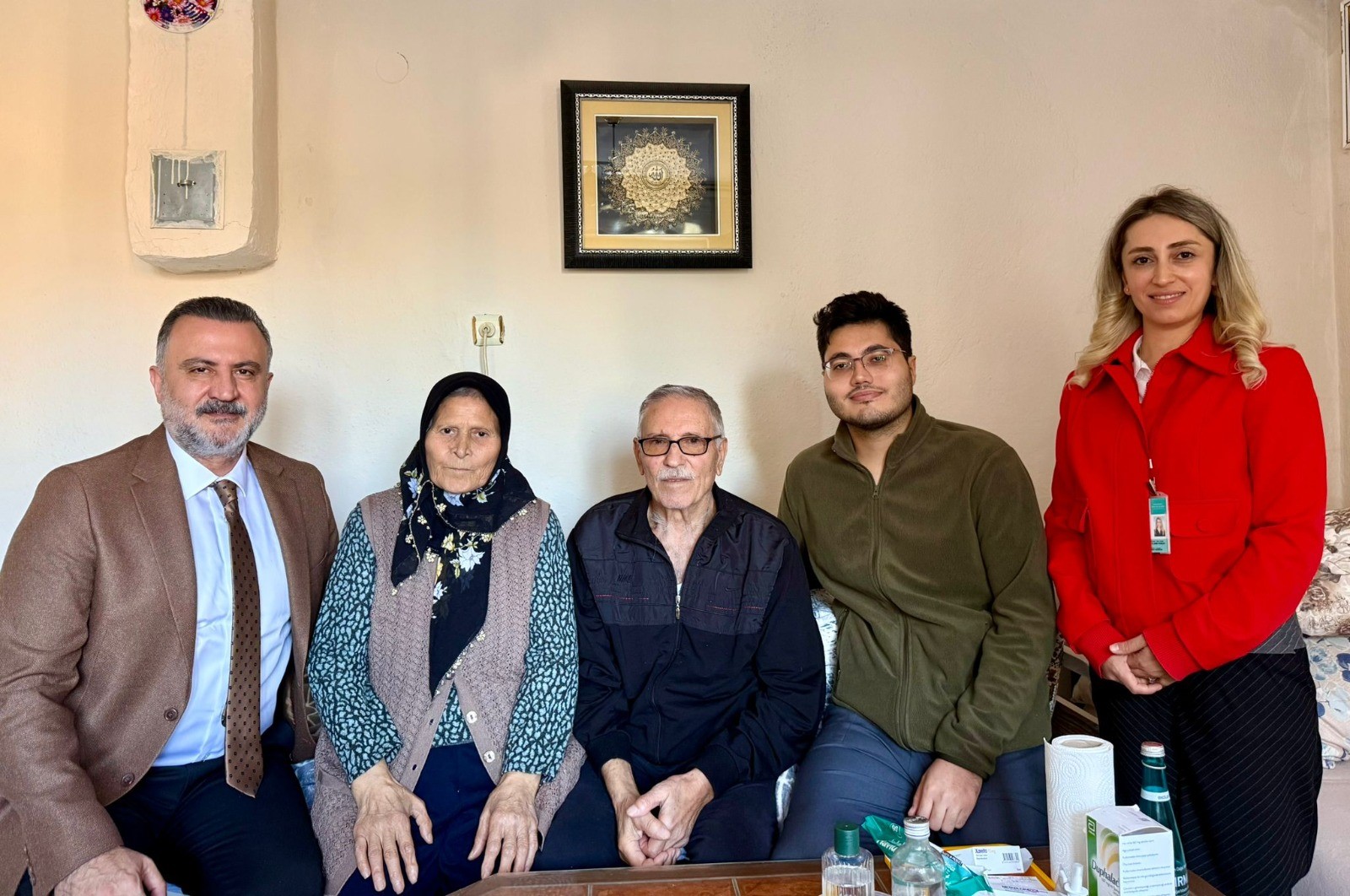 Akşehir’de evde sağlık hizmetine gönül dokunuşu