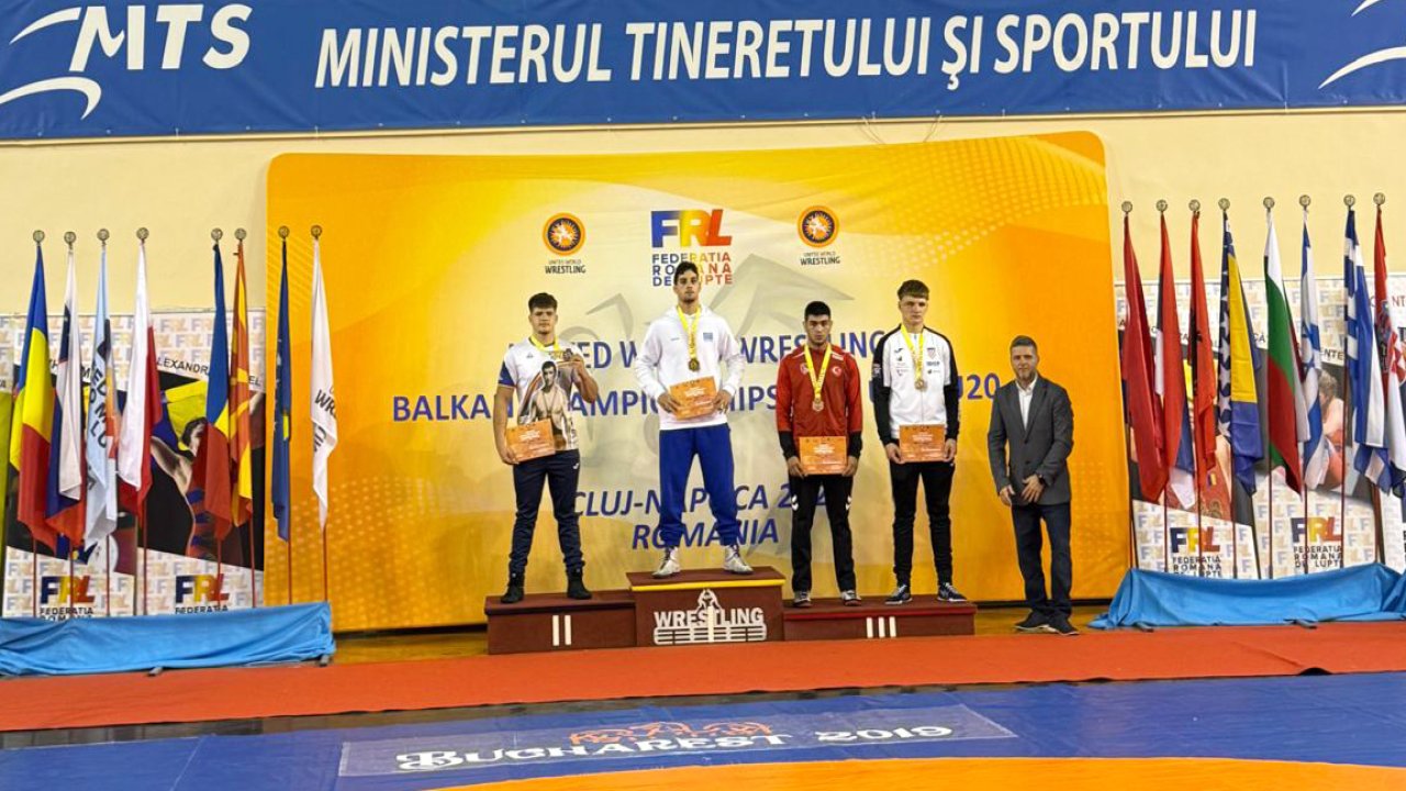 Karatay Güreş takımı adından söz ettirdi