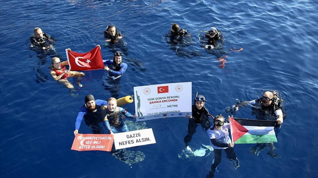 Milli yüzücü Şahika'dan yeni rekor ve Gazze mesajı