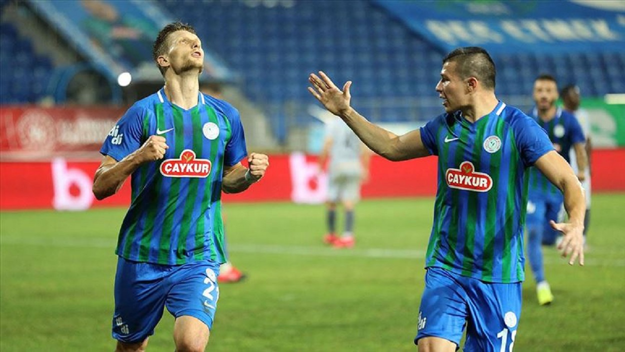 Rizespor ile Trabzonspor kozlarını paylaşıyor