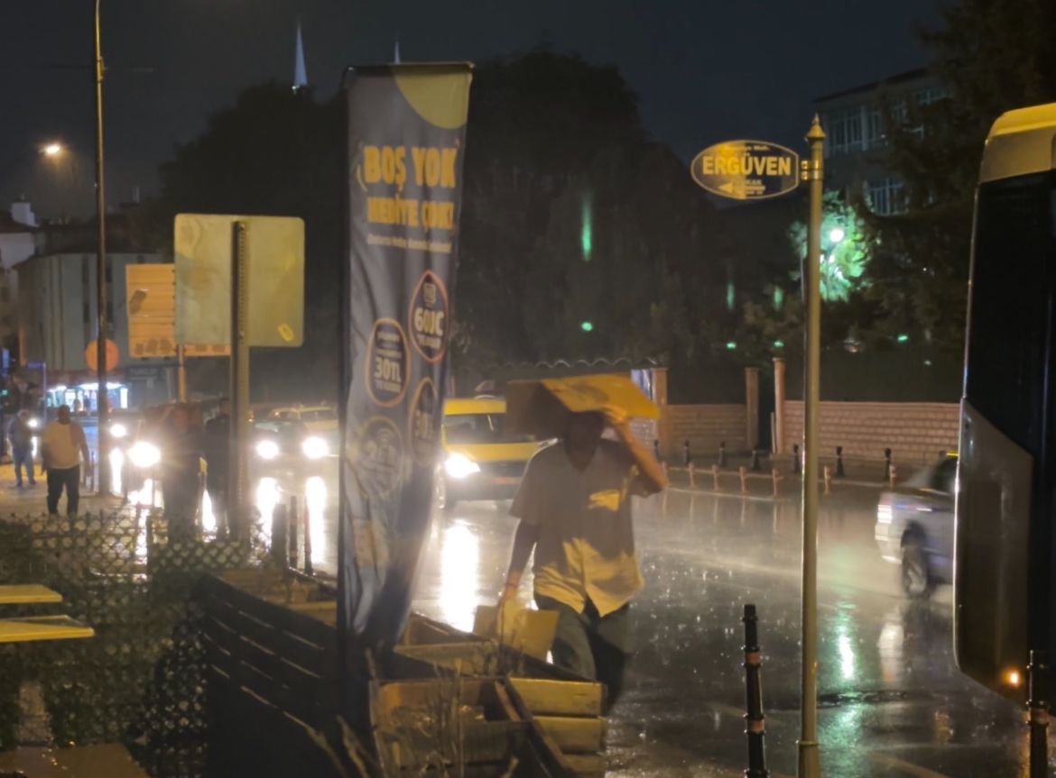 Konya hasretle beklediği yağmura kavuştu