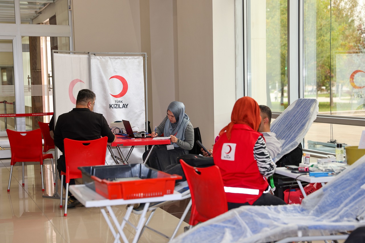 Selçuklu Belediyesi personeli kan verdi