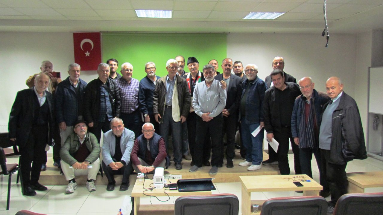 Aktivist Yavuz, Azerbaycan Eski Cumhurbaşkanı Elçibey'i anlattı