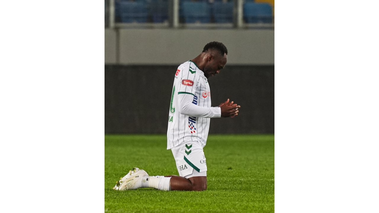 Konyaspor'a şükür duası yaptıran galibiyet