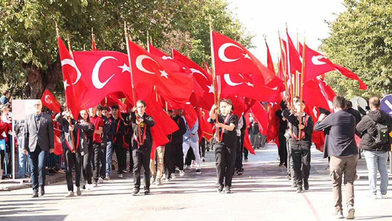 Konya protokolünden “29 Ekim” paylaşımı