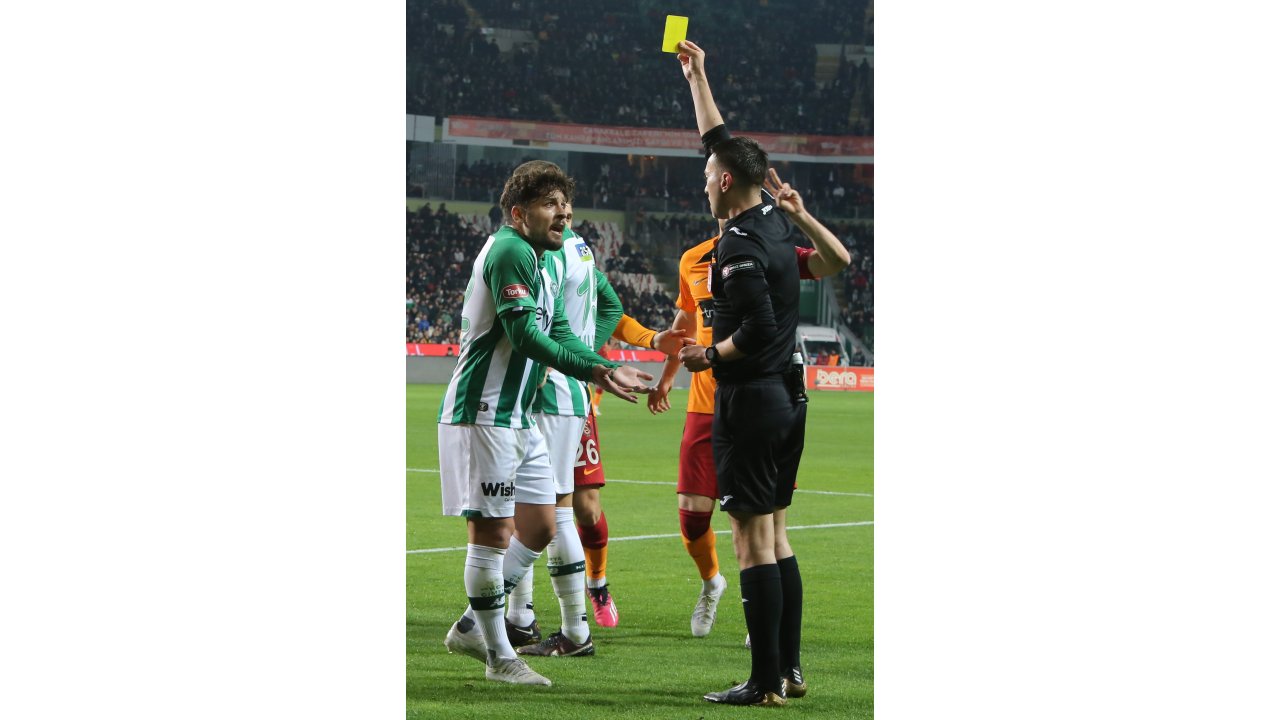Türkiye'nin konuştuğu hakem Zorbay Küçük'ün yönettiği Konyaspor maçları