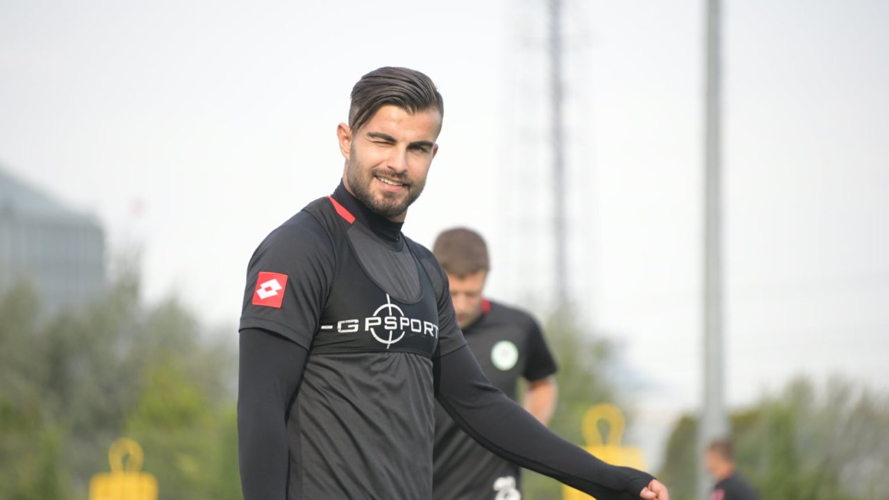 Konyaspor'un sattığı en kariyerli oyuncu Abdülkerim Bardakcı oldu