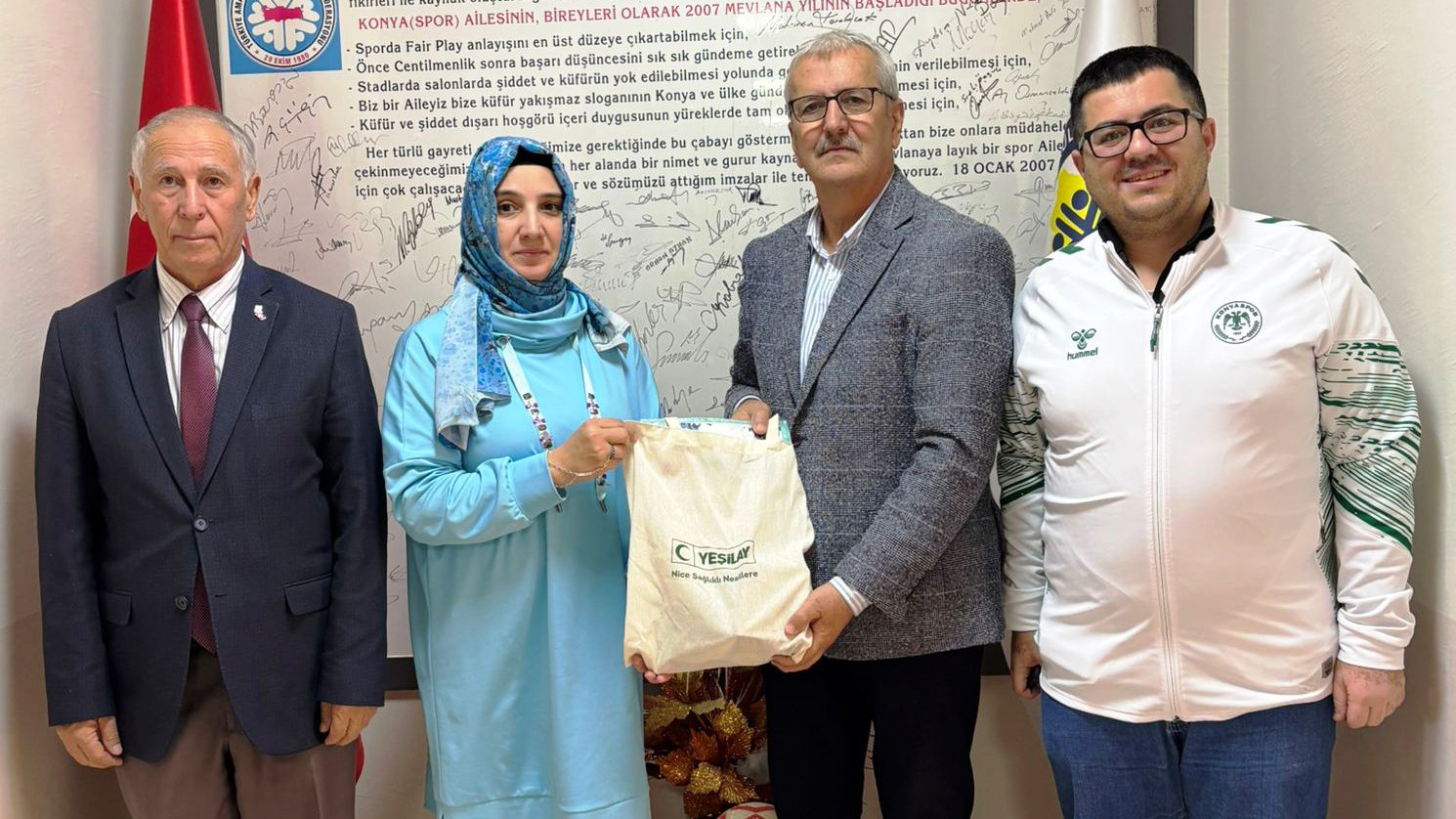 Yeşilay’dan ASKF’ye ziyaret