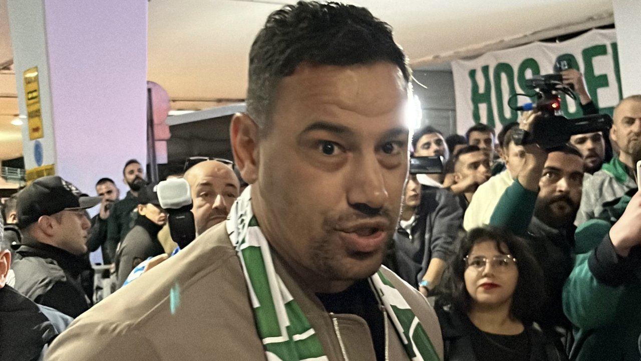 Çağdaş Atan imza için Konya’da