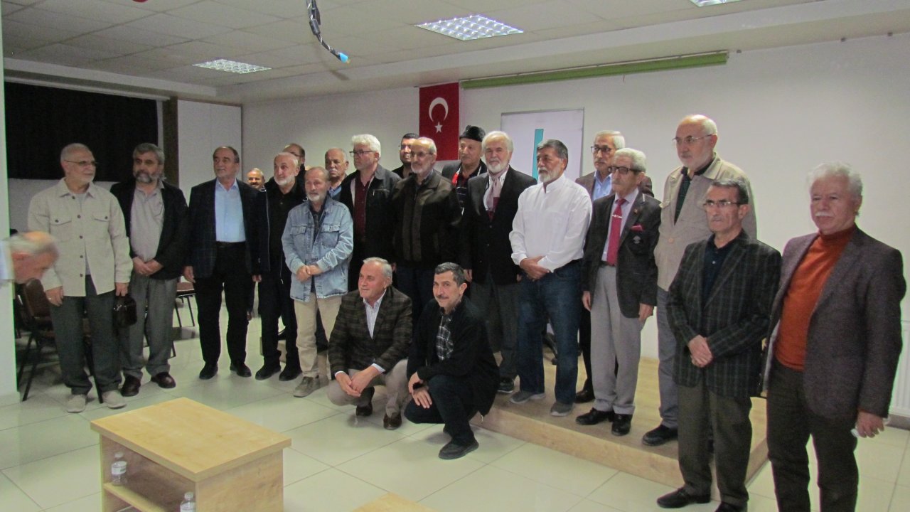 Emekli akademisyen ve eski Konya milletvekiline saygı gecesi