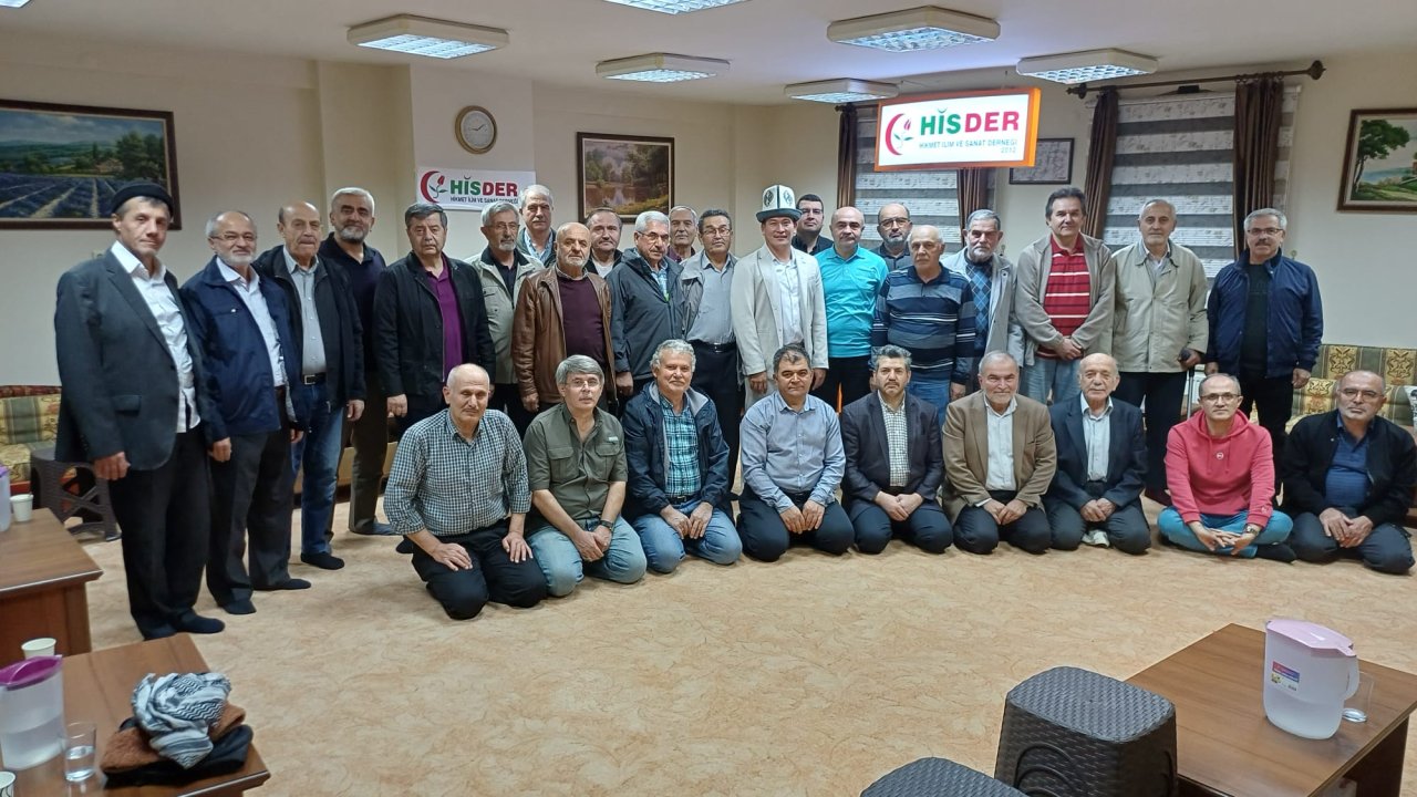 Hisder'de bu hafta İzzet Berkhmamatov memleketi Kırgızistan'ı anlattı