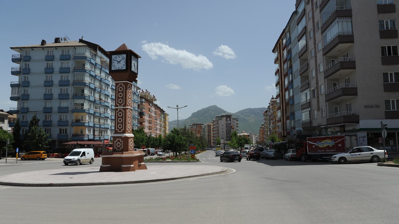 Konya’da esnafa uygun koşullarla dükkan satılacak