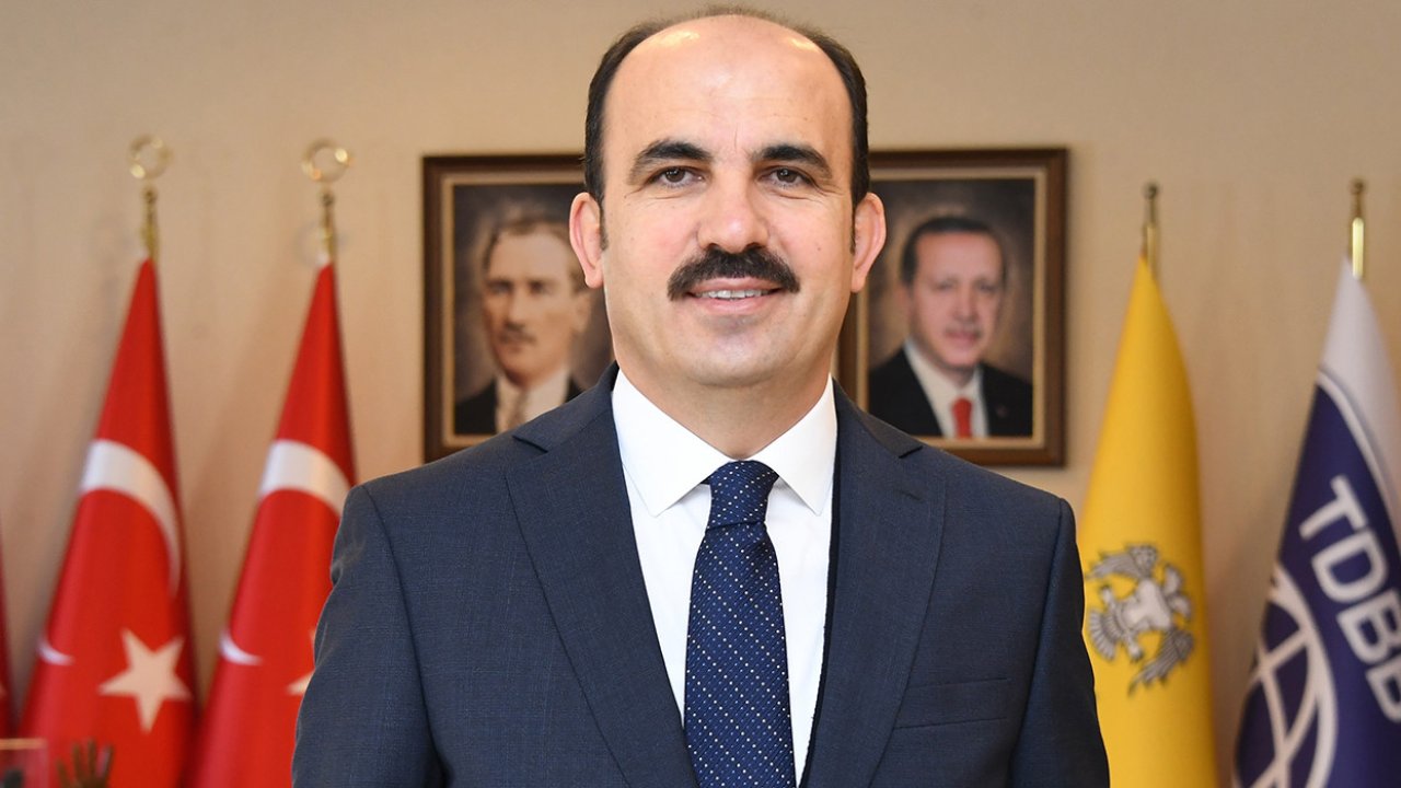 Başkan Altay dede oldu!