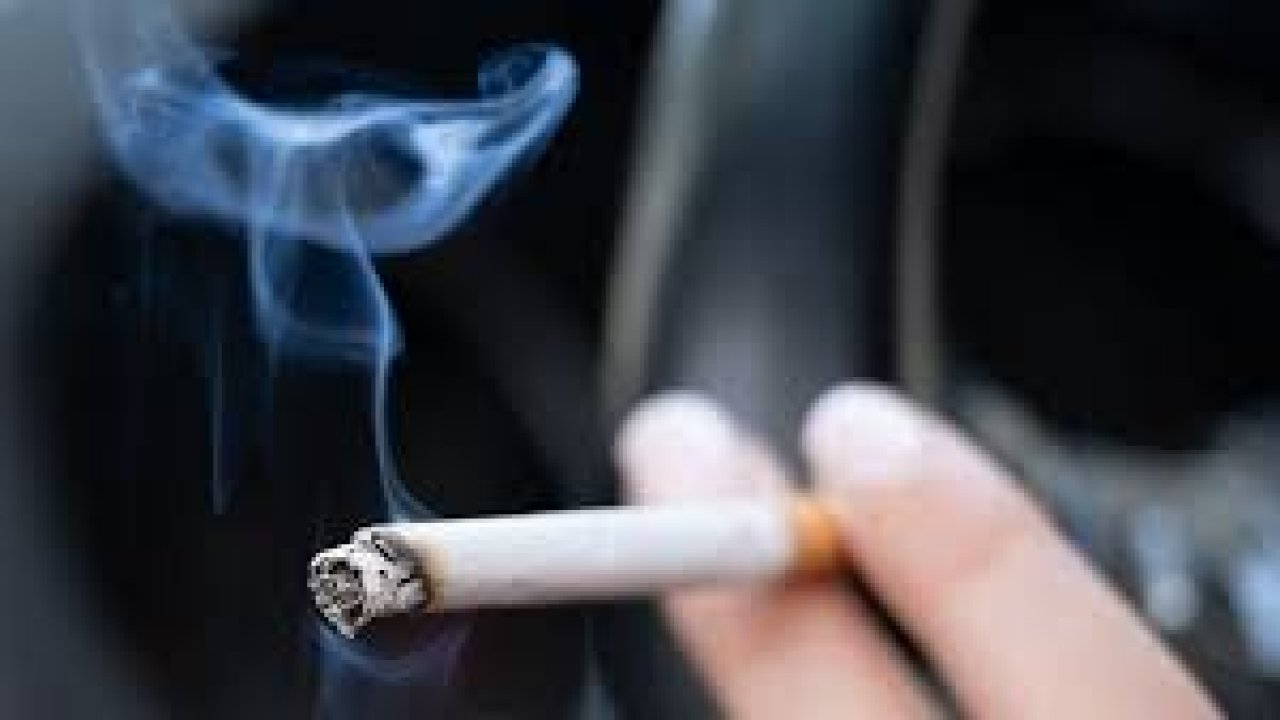 Sigara izmaritini yere atanlar 3 bin euro ceza ödeyecek