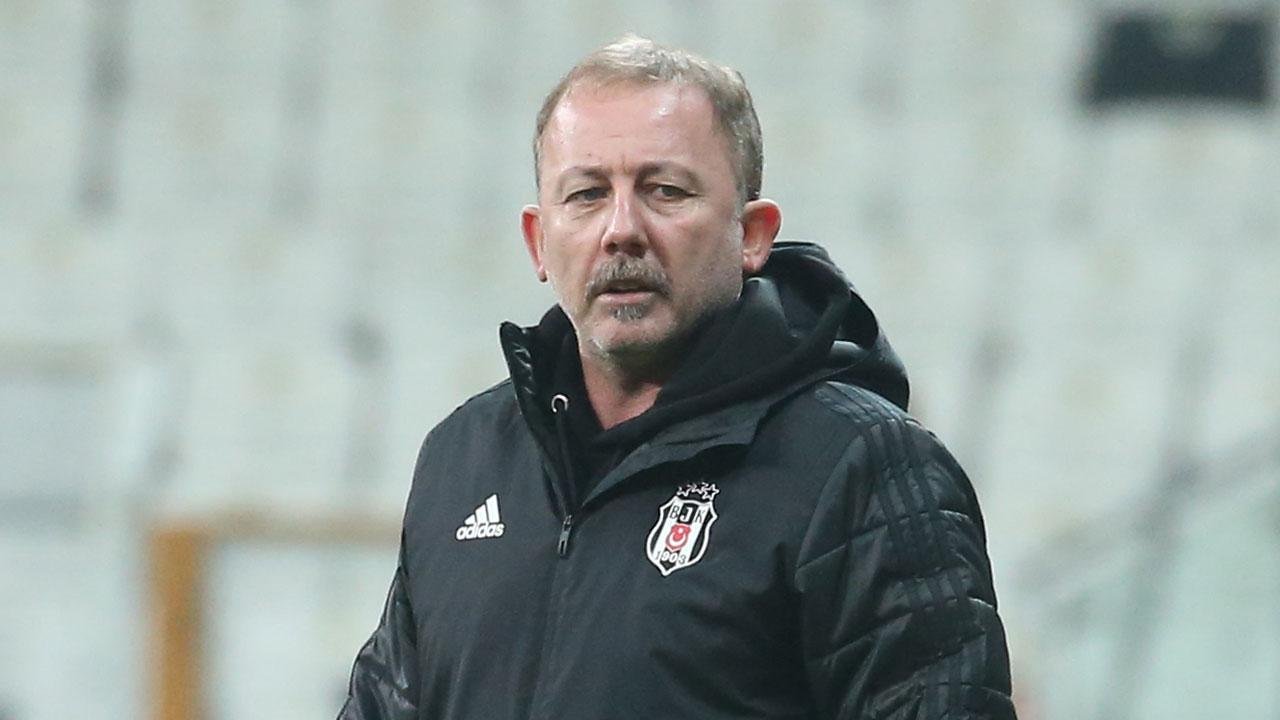 Beşiktaş'ta 'Sergen Yalçın' gelişmesi