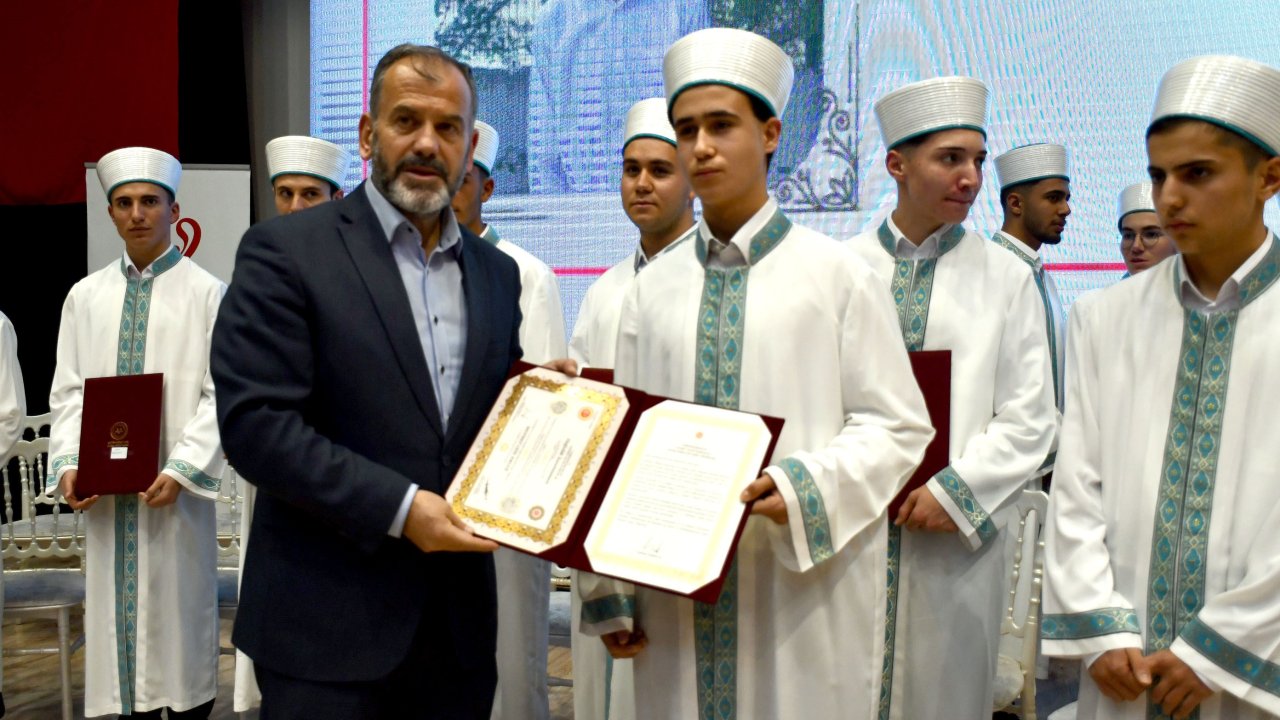 Konya'nın ilçesinde 22 hafız için icazet merasimi