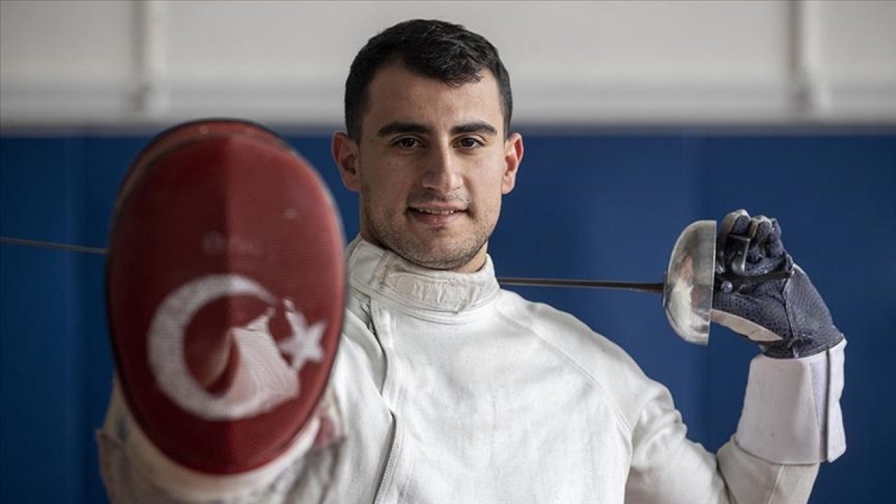 Milli para eskrimci Hakan Akkaya'dan Bronz madalya