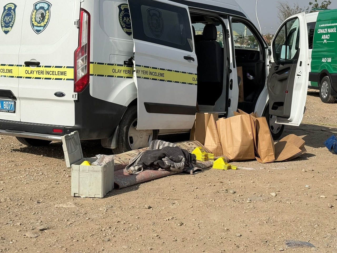 Böylesi görülmedi! Öldürdükleri engelli kişiyi tuzlayıp, halıya sarıp çekyatla bırakmışlar