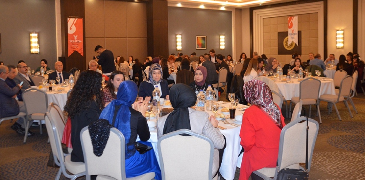 Yöntem’ de, Öğretmenler Günü'ne coşkulu kutlama