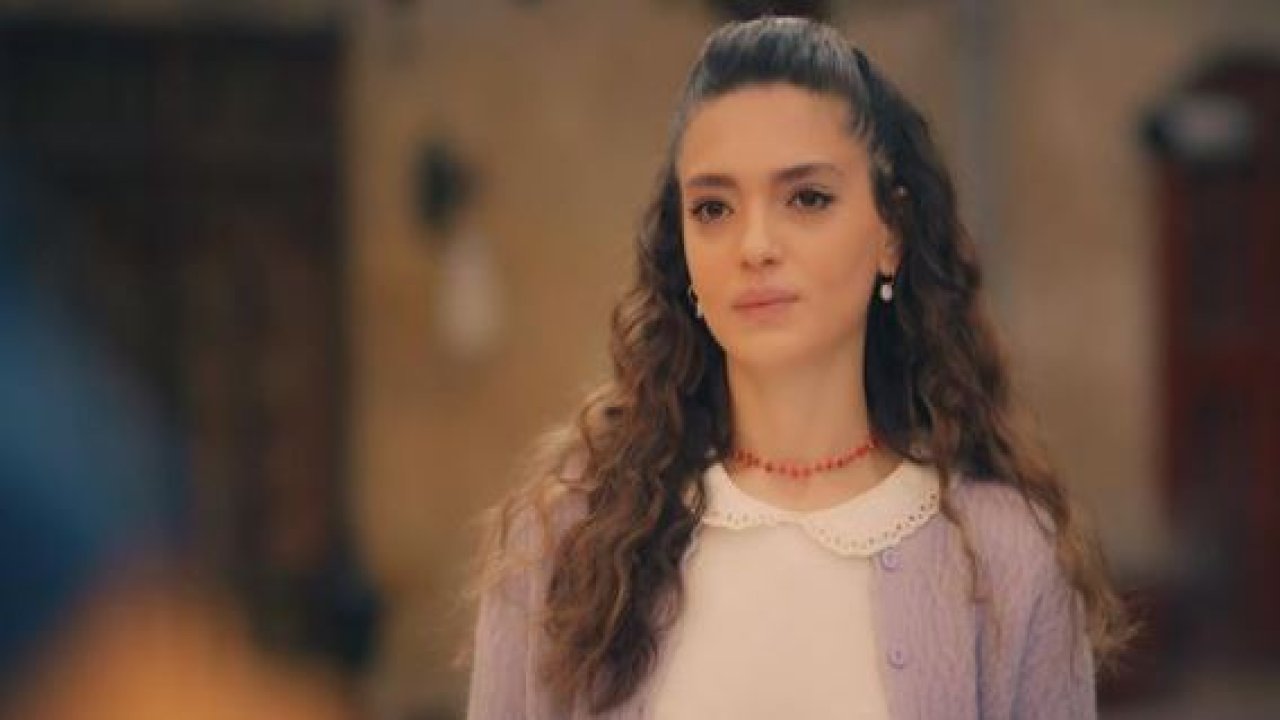 Genç oyuncu Şifanur Gül doğum gününde evlilik teklifi aldı: Şifanur Gül evleniyor